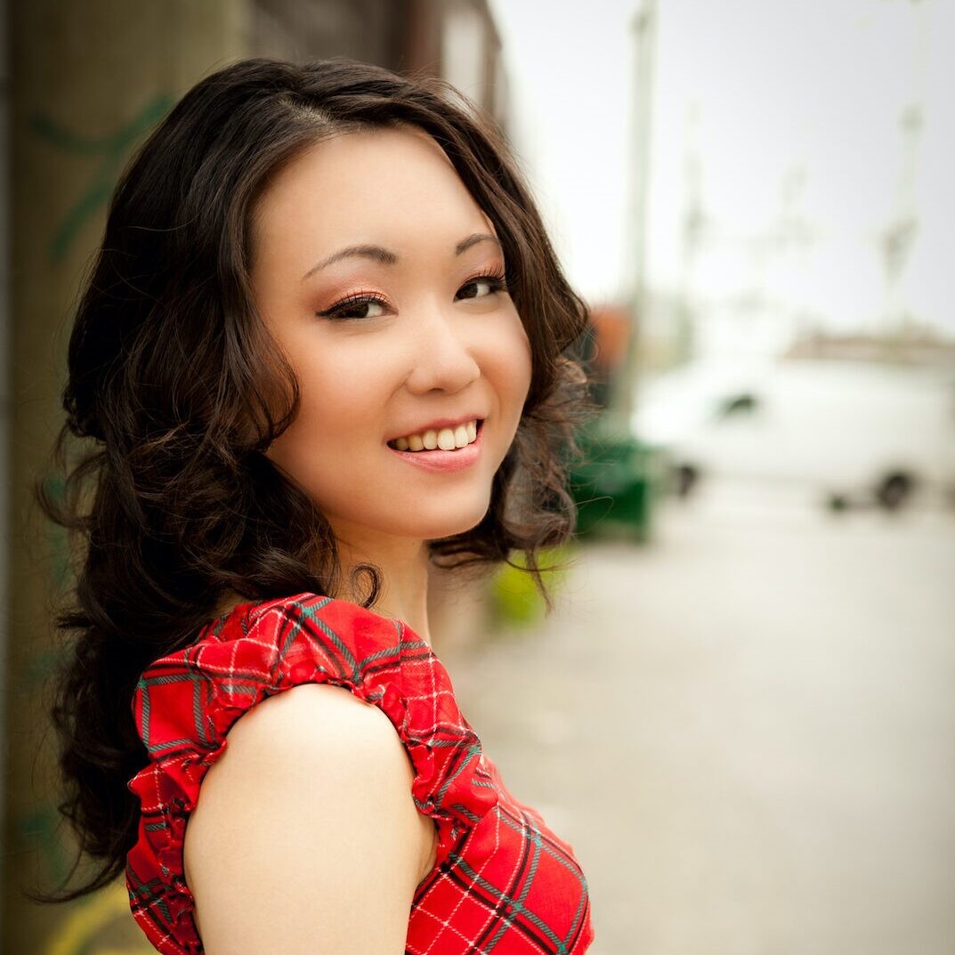 Headshot of Tina Chang.